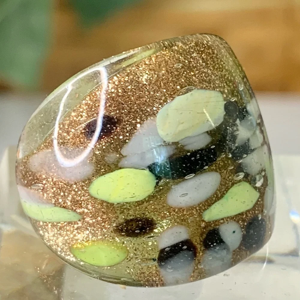 VTG Murano Style Art Glass Hand Blown Gold Foil Lampwork Confetti Dome Ring SZ 7